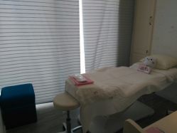 包房-咪咪比基尼脱毛专业店