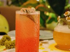 -théATRE 茶聚场(王府中環店)