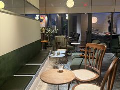 -luutosa  cafe & tea 鹿兔山