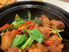金不换三杯浓香滑鸡煲-太兴餐厅(东方广场分店)