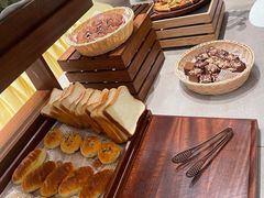 -南郊宾馆·风味自助餐厅·山东十六地市特色菜