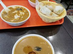 -方中山胡辣汤(成都首店)