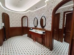 -马克西姆俄罗斯餐厅(通亚街店)