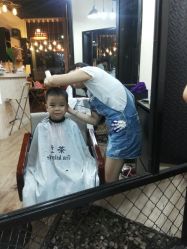 -茶发Salon·烫发染发理发