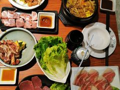 -山之屋炭火烧肉·生啤畅饮(大朗万科中央公园店)