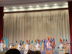 -艺桐年艺术培训中心