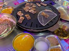 -玄希浪漫厨房·韩料烤肉(湖滨银泰in77店)