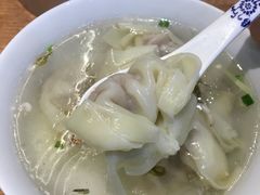 鲜肉小馄饨-景芳周大姐(国大城市广场店)