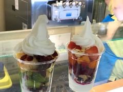 -三佰瑞冻酸奶(凯德MALL店)