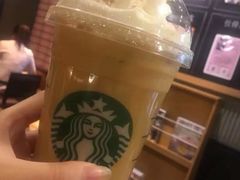 南瓜丝绒拿铁-星巴克(广州淘金路店)