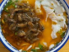 -何记鳝鱼面馆(开发区分店)