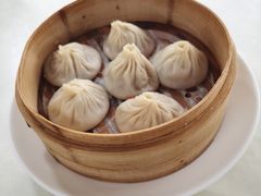鲜肉小笼汤包-弄堂咪道-饭香·面香·馄饨香(汇锦广场店)