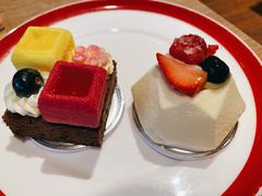 -咖啡苑自助餐厅·中国大饭店