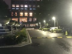 -上海漕河泾万丽酒店