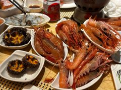 -雍和会海鲜姿造自助(湖东路店)