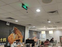 -麦当劳(西客站店)