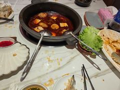 -安吉美渝石锅鱼(芜园西路店)