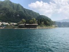 -雷波马湖风景区