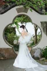 -雪中彩影婚纱摄影·微光艺术中心