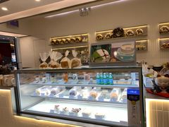 面包甜点陈列柜-石头先生的烤炉(济南领秀城贵和店)