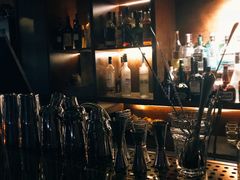 -Whisper Bar 