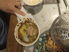 -尚尚仙·酸汤猪手·猪肚鸡火锅(华联万柳购物中心店)