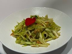 -海派美食·家宴海鲜青岛菜·石锅鲽鱼头(东方城店)
