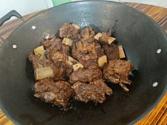 -鑫驼峰牛排火锅(普陀路店)