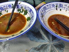 -渝之汇牛肉豌杂面