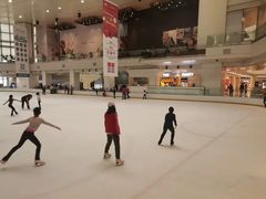 -冰纷万象滑冰场(南山万象天地店)