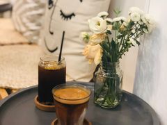 -red donkey coffee