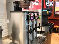 -The Habit Burger Grill 哈比特汉堡(爱琴海店)