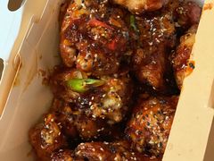 -BHC炸鸡(明洞总店)