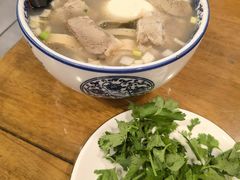 -凤齐羊肉烩面馆