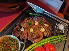 -BROWNSTONE布朗石西班牙餐厅(富城店)