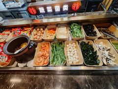 -黑金·寻焰自助百汇(中街店)