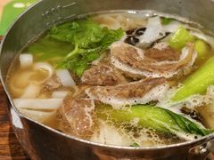 嬢嬢跷脚牛肉粉-小满手工粉(上海月星环球港店)