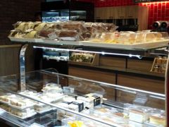 面包甜点陈列柜-华丰贺氏(营迹店)