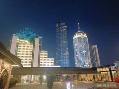 -西檬树SIMON·T轻奢蛋糕(大东方Max店)