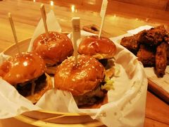-Twin Tails Brewpub双尾精酿餐吧(八坼店)