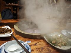 -滇香肴·云南菜蒸汽石锅鱼(云南北路店)