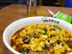 优质生肉小炒加蛋-清真馬峰小炒泡饃