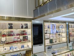 -世纪大明眼镜·林德伯格·蔡司官方授权店(武昌旗舰店)
