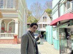 -弦月窗LUNETTE BY AMANDA(复兴路店)