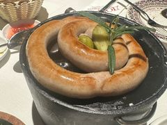 俄式煎香肠配黑椒汁-俄士厨房(五棵松华熙LIVE店)