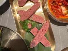 -草家酱蟹炭火烤肉店(珲春南路一店)