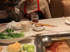 -海底捞火锅鲜切牛肉主题店(长寿路店)