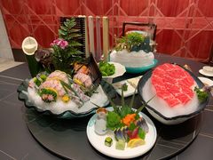 -鼎泰亨·海鲜牛肉餐厅(滨江店)