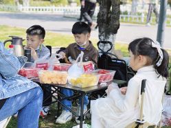 -玄武湖景区-情侣园游乐场