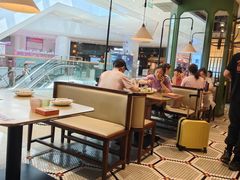 -新发现(金茂览秀城店)